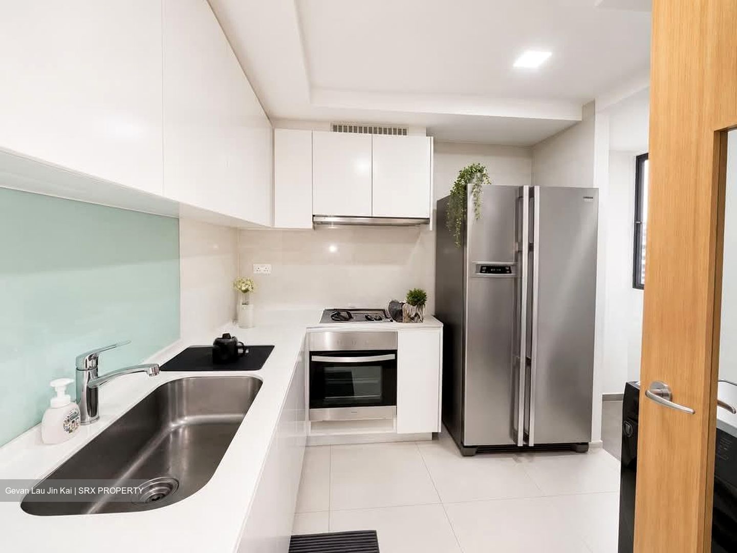 The Lakefront Residences (D22), Condominium #558602221